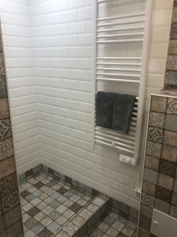 Aradi Apartman Pécs Eksteriør bilde