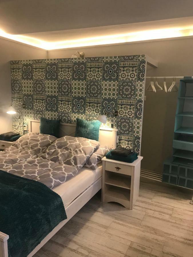 Aradi Apartman Pécs Eksteriør bilde